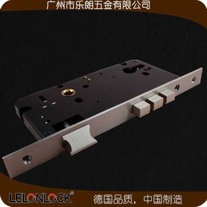 三桿鎖體防盜性強(qiáng)嗎？